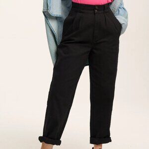 Lucy & Yak Addison Tapered Twill Trousers in Black
